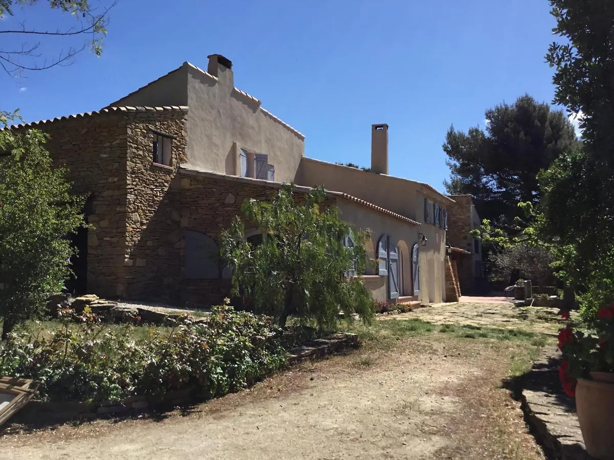 Le Mas Des Loges Vila La Cadiere-d'Azur 0*,  França